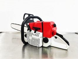 Affordable and powerful Motorized chainsaw stable performance