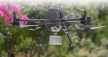 Intelligent monitoring of rope status Airborne water intake device Multi scene coverage