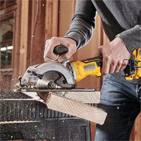 Lithium-ion Circular Saw Brushless motor One-handed holding for easy cutting