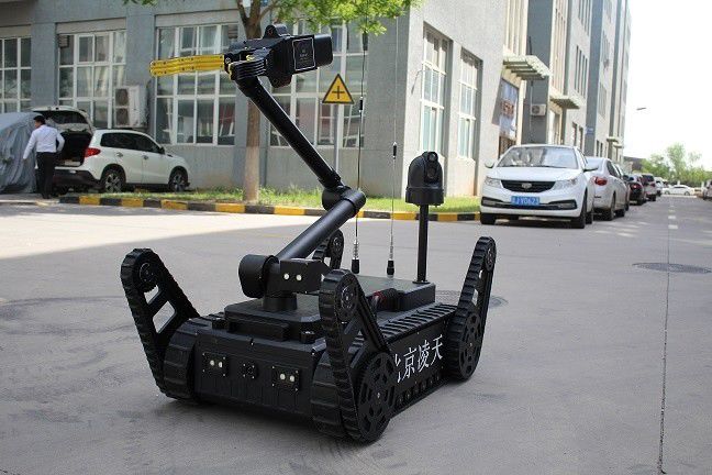 150KG Counter Terrorism Equipment EOD Robot For Carry Portable X - Ray Machine