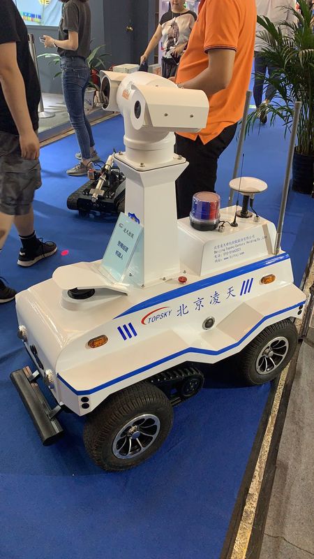 Surveillance Counter Terrorism Equipment Intelligent Unmanned Inspection Robot